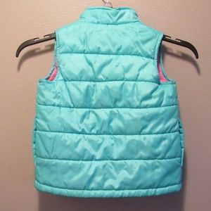 OshKosh B'gosh Jackets & Coats - Oshkosh Turquoise Zip Girls Vest Size 5 Like New OshKosh B'gosh Jackets & Coats - Oshkosh Turquoise Zip Girls Vest Size 5 Like New